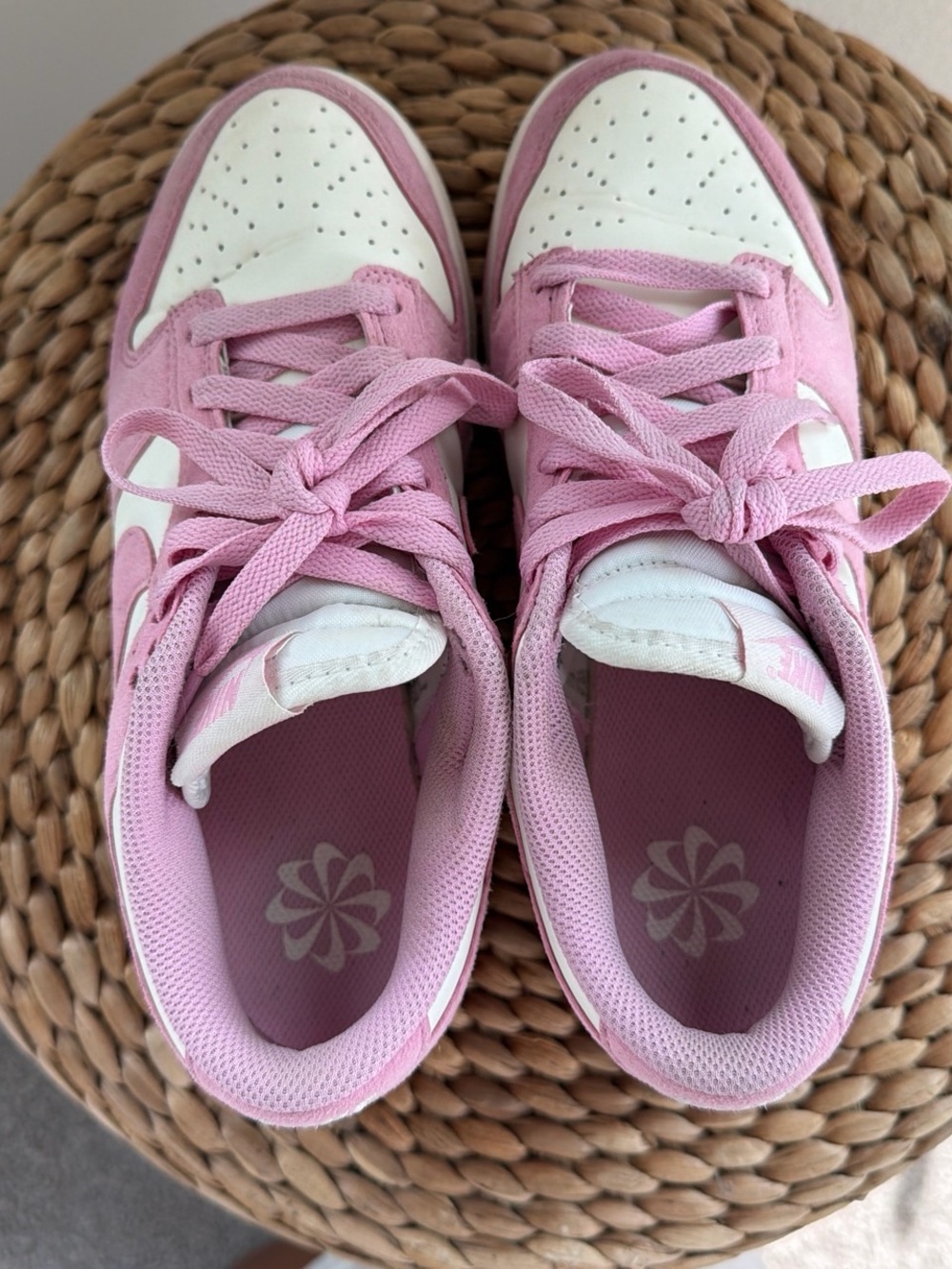 Nike Dunk Low - Picture 2 of 5